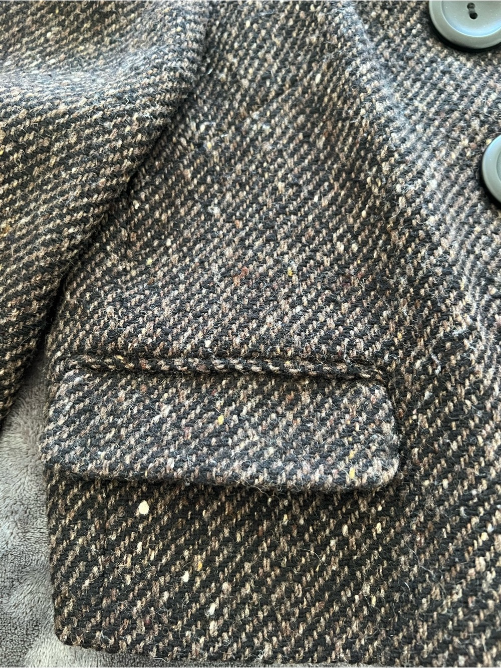 Sexy Dolce Gabbana Brown Tweed Double-Breasted cropped with matching skit - Picture 6 of 11